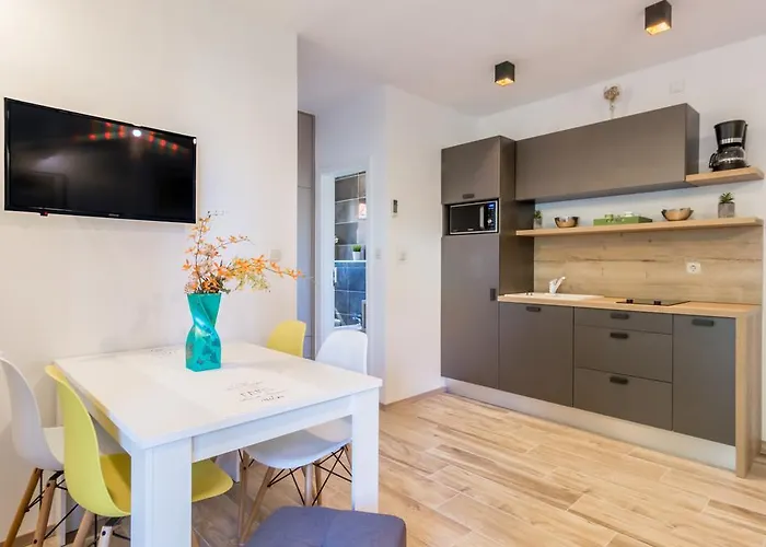 Sun Апартаменти *